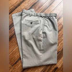 Men's khaki Pants 34x32